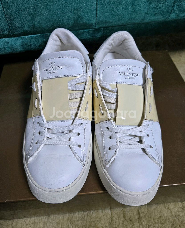 발렌티노 히든 스니커즈 37.5 구찌,골든구스--2