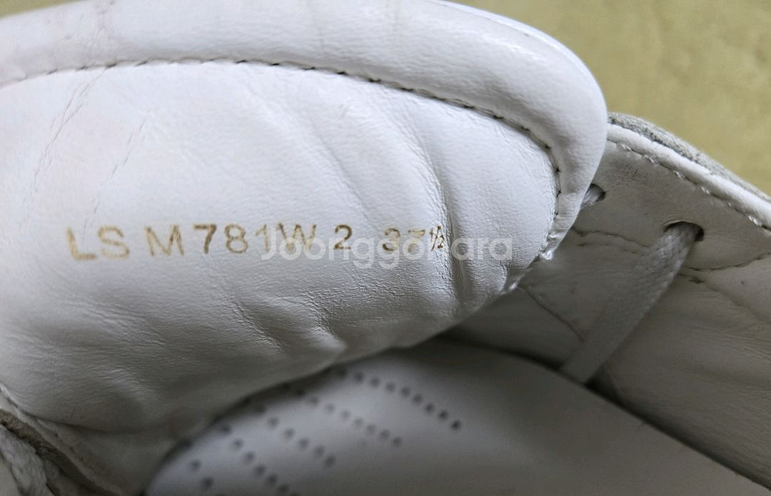 발렌티노 히든 스니커즈 37.5 구찌,골든구스--5