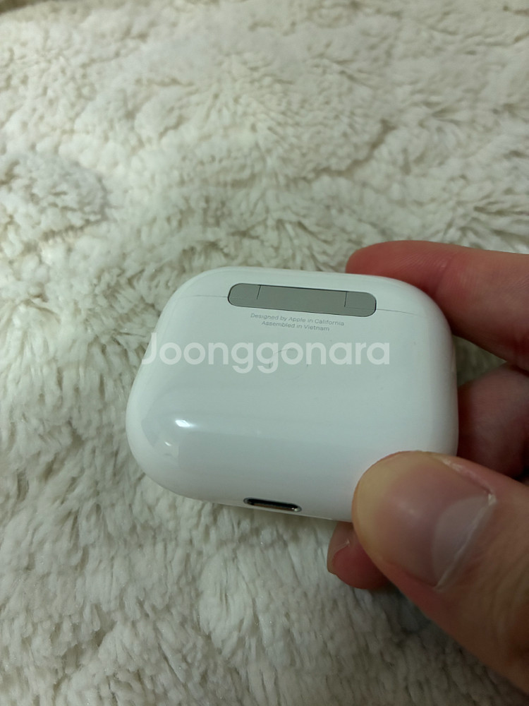 에어팟 3세대 본체--3