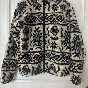 브라운야드 플리스 , 브라운야드 후리스