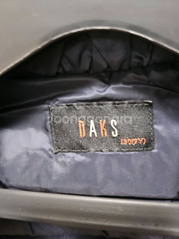 닥스키즈 여아 경량패딩 130 사이즈 팝니다--3