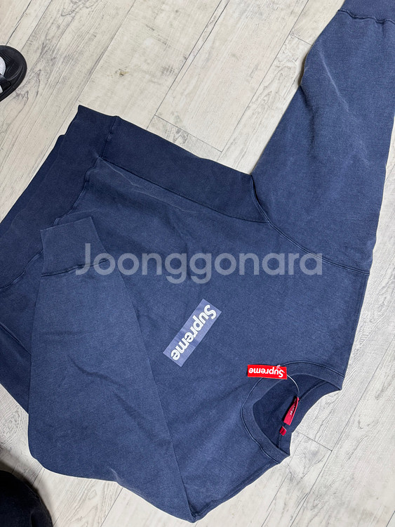 슈프림 워시드 맨투맨--0