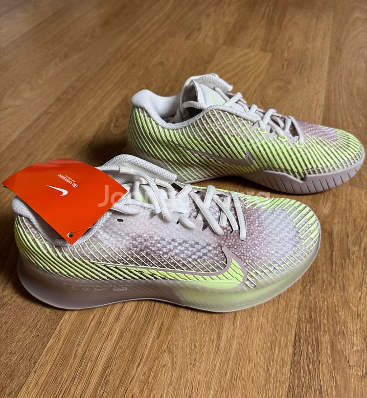 [240] 나이키 우먼스 테니스 줌 베이퍼11 프리미엄 테니스화--7