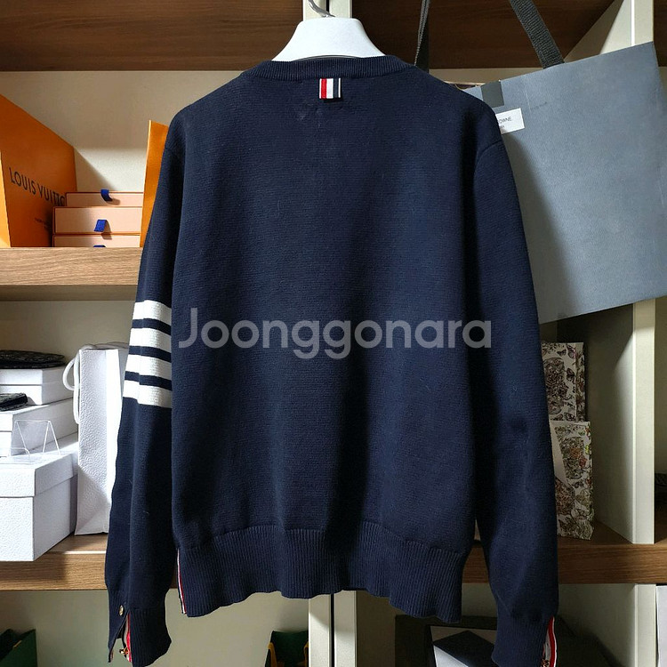 톰브라운 밀라노스티치 금장 니트 2사이즈--1