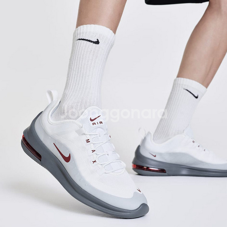 [300] 나이키 에어맥스 엑시스 운동화--5