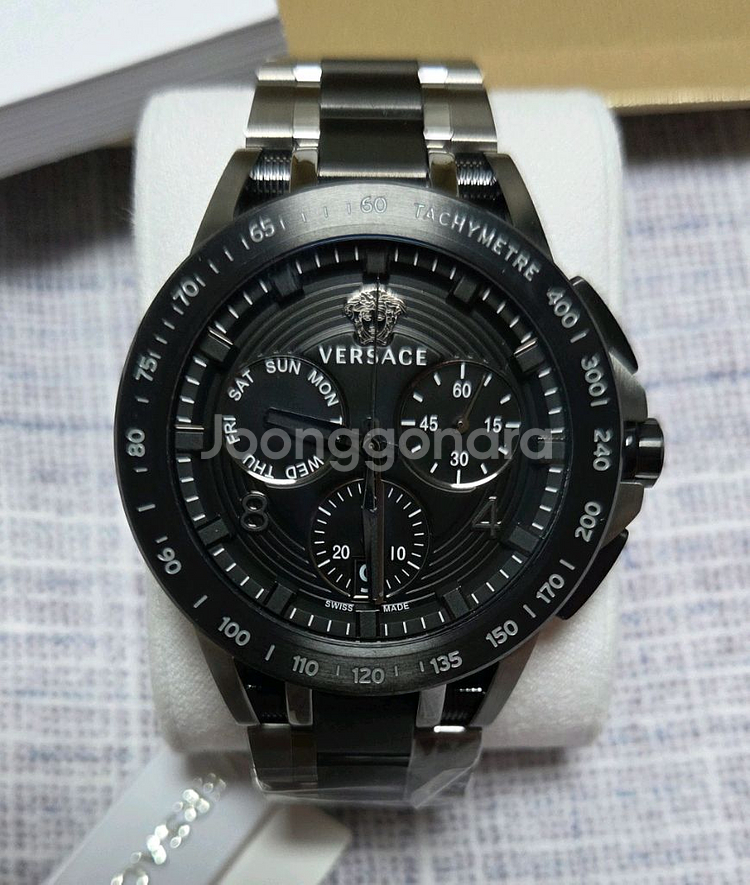 [정품 새제품] 명품 베르사체 남성시계. VERSACE--6