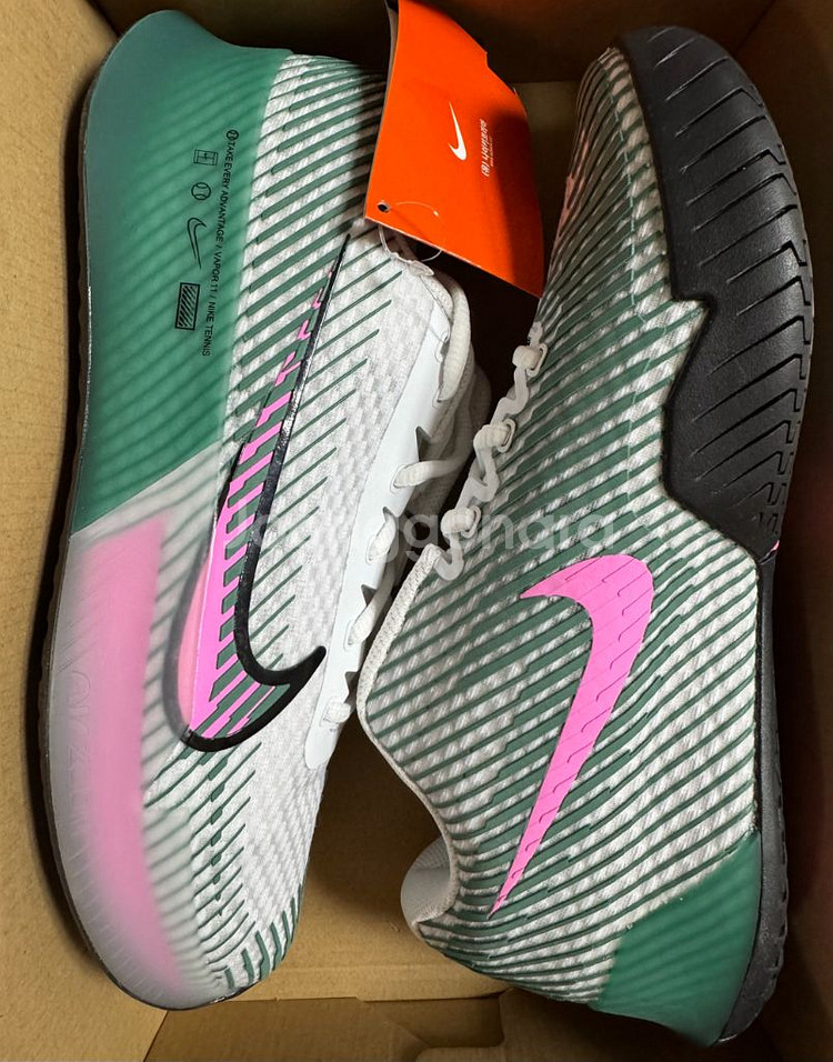 [245] 나이키 우먼스 테니스 줌 베이퍼11 하드코트 테니스화--8