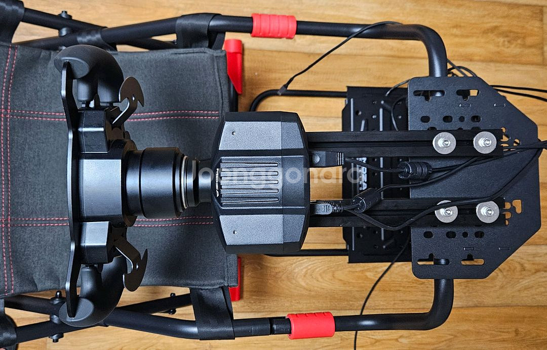 moza r3 국내 정발 번들 + 접이식 짭챌 거치대 판매합니다.--0