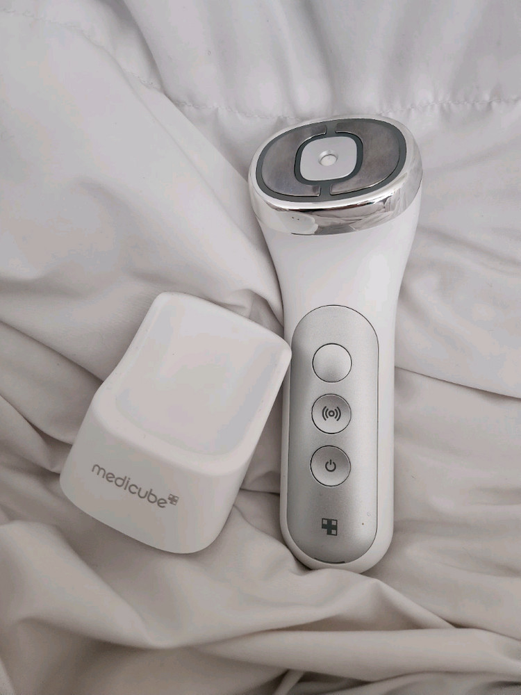 [ 메디큐브 에이지알 유쎄라 딥 샷 ]--6