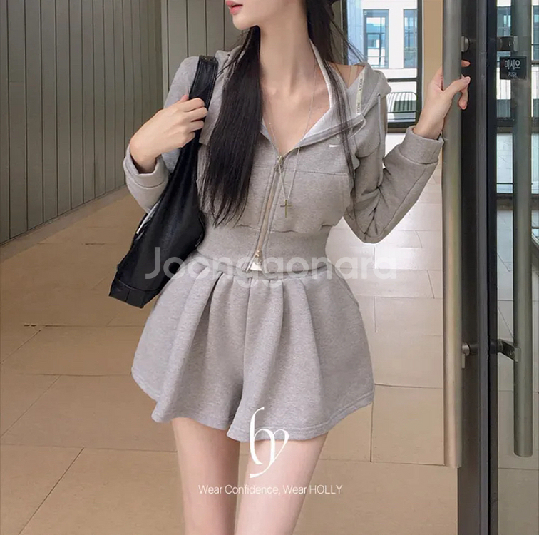 새상품) 그레이색상 홀리 made 리사 크롭 후드집업--1