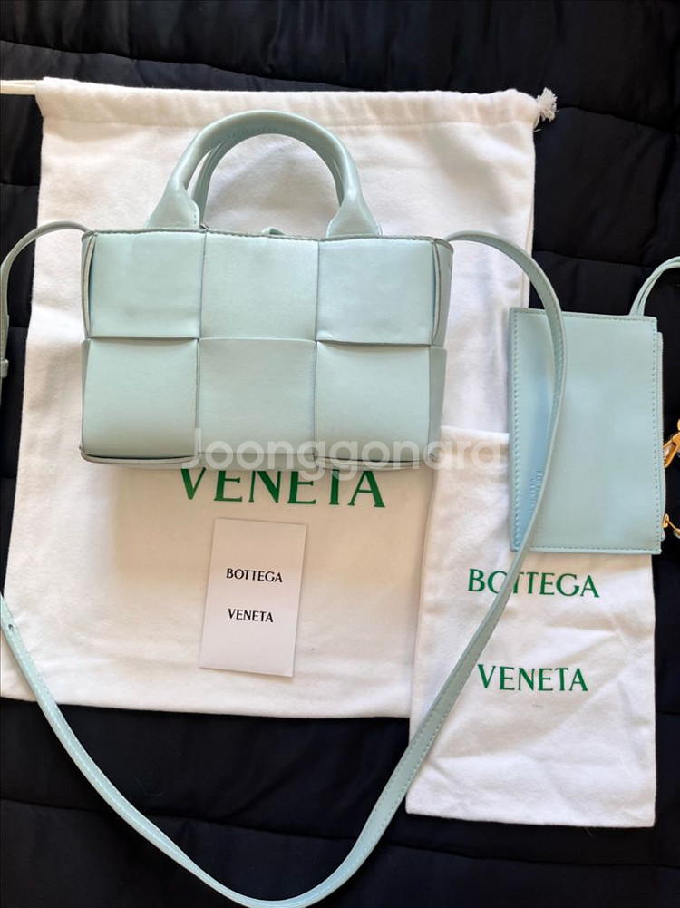 보테가베네타 아르코 토트 미니--0