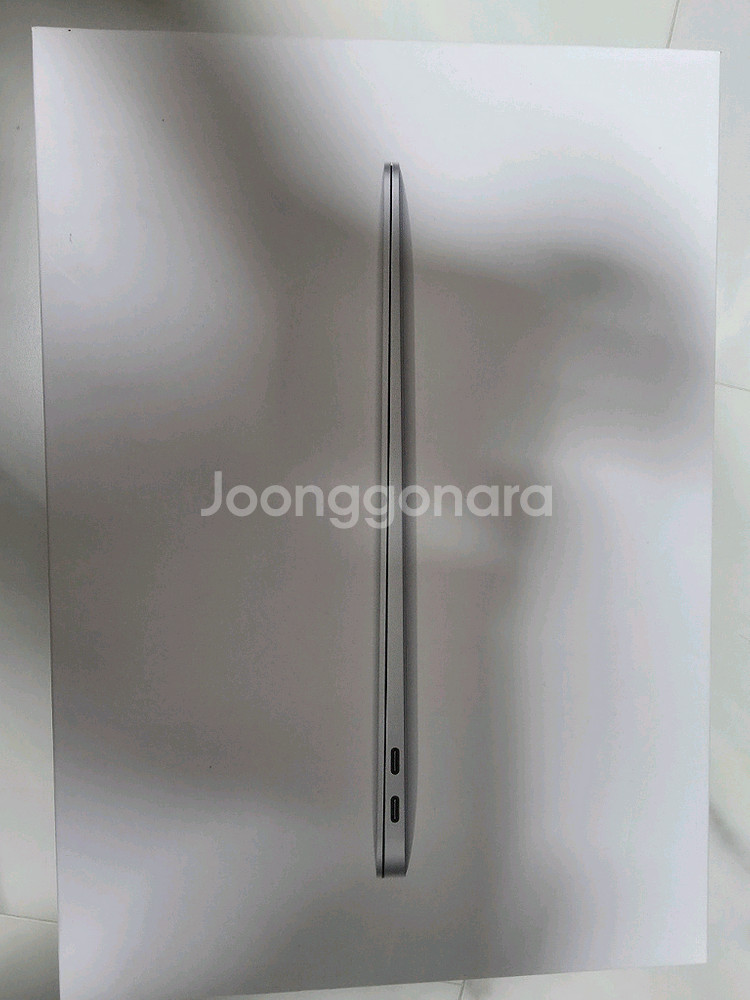 맥북 에어 13 M1 실버 팝니다--8