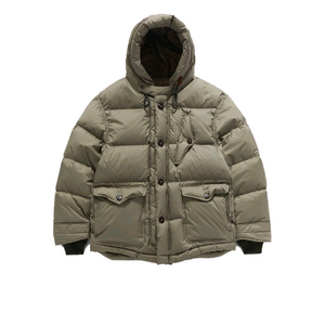 이스트로그 패딩 L 새제품 샌드베이지