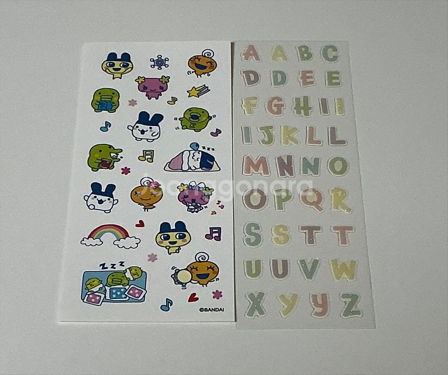 다마고치, 알파벳 스티커--0