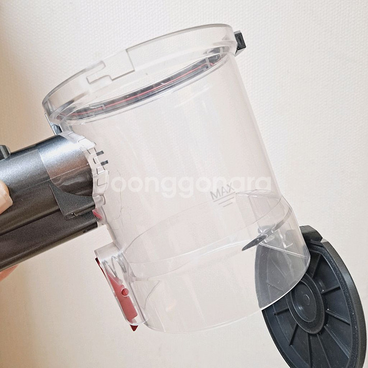 정상작동 쿠비녹스 무선청소기 배터리좋음 2in1 스틱+핸디형 진공청소--7