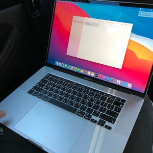 2019 맥북프로 16인치 i9/32GB/1TB 실버