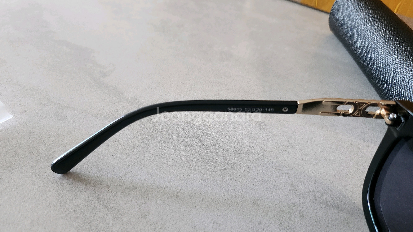 셀린느 선글라스--4