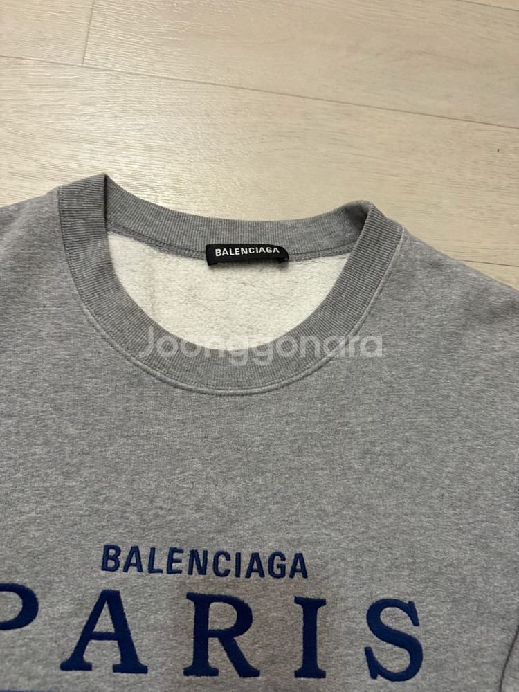 발렌시아가 파리스 로고 맨투맨--3