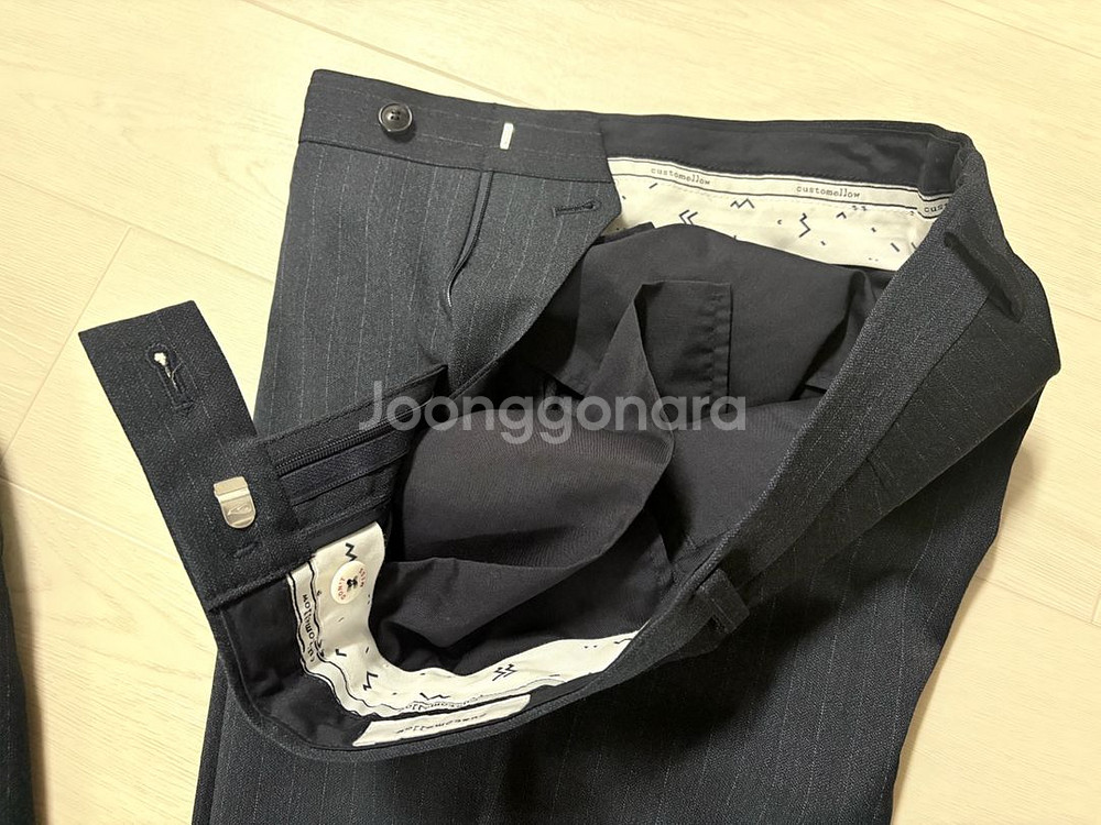 커스텀멜로우 스트라이프 수트--6