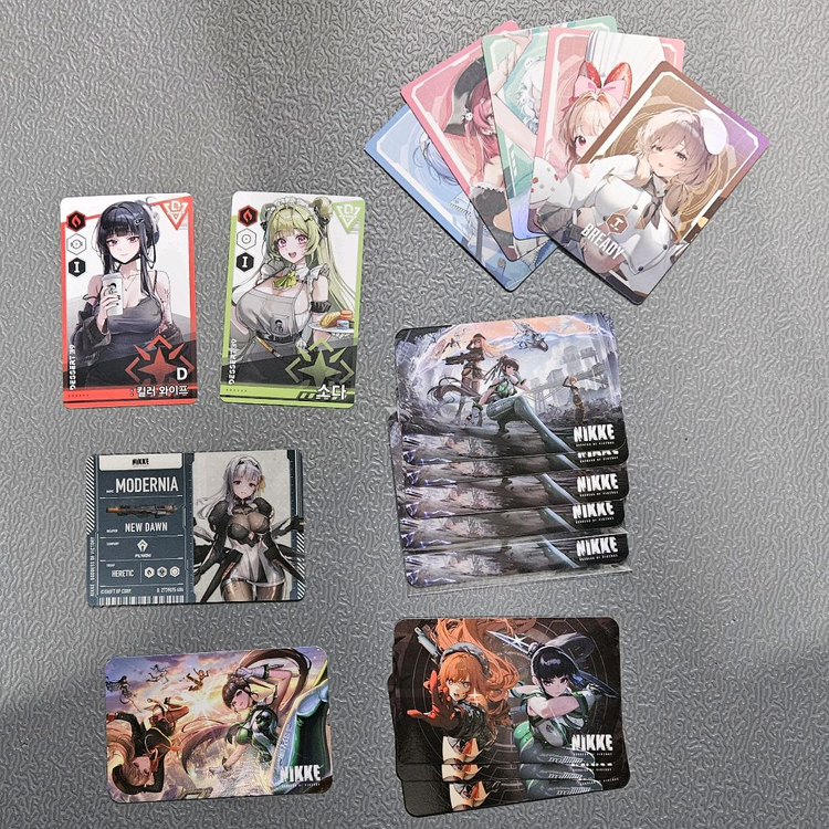 니케 AR카드, 메탈카드, 웨하스 등 여러종류 포토카드 이미지