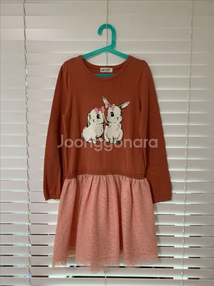 140 사이즈: H&M 여아 원피스 2종--0