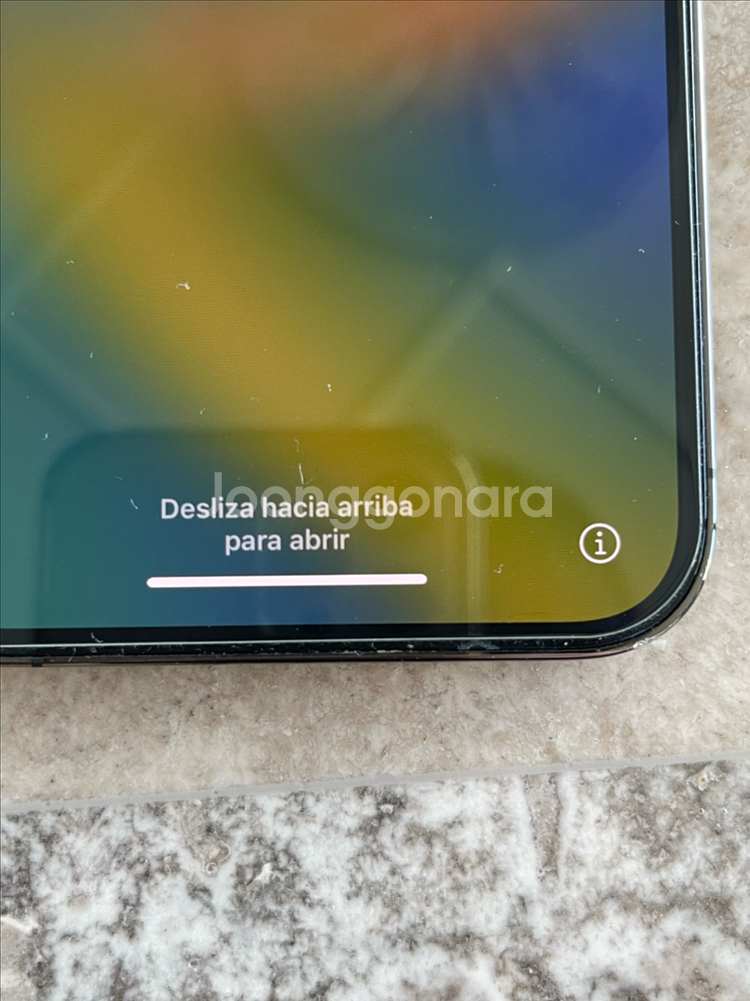 아이폰 12 프로 맥스 그래파이트 128GB 배터리84% 미세 액정파손--1