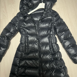 몽클레어 키즈 패딩 10y