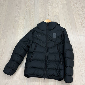 나이키 국대 지급용 패딩 m