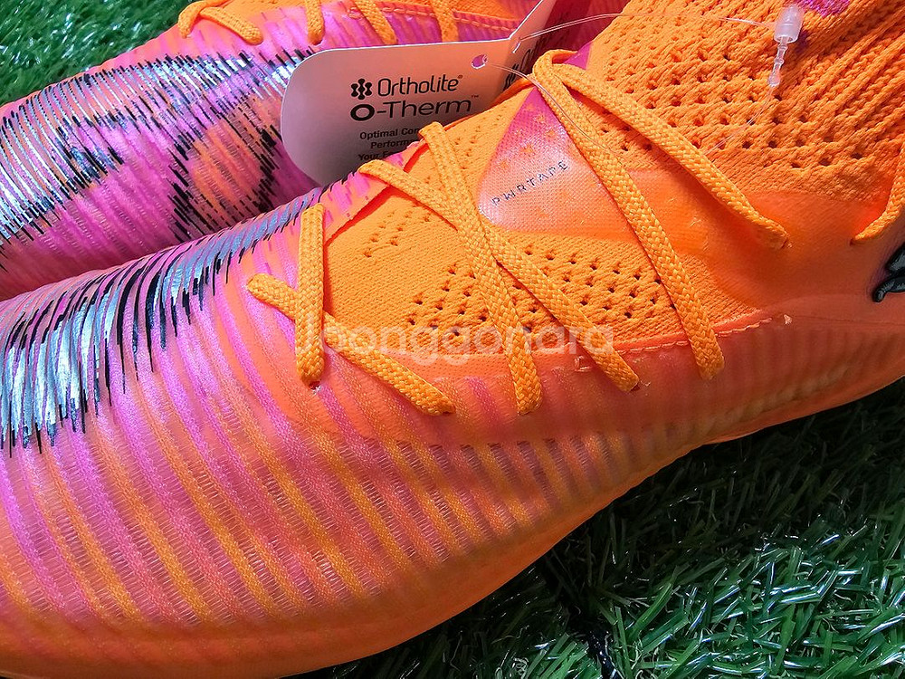 [타임세일]푸마 퓨처8 얼티메이트 MG Hot Persuit팩--7