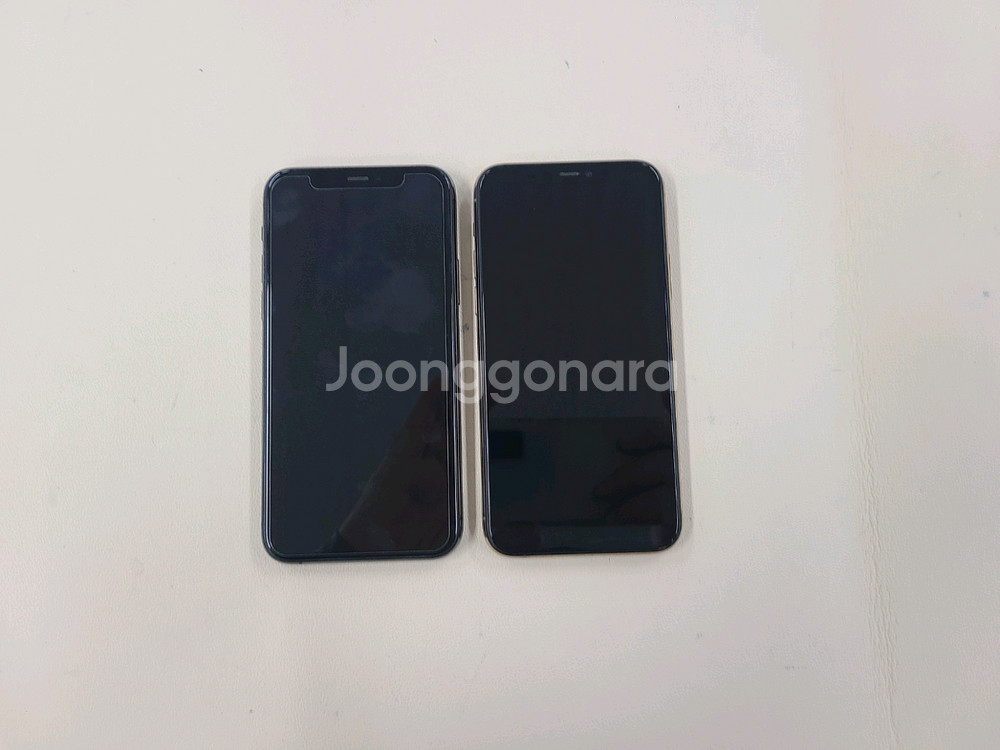 아이폰11프로 256기가 무잔상 기능정상 상태굿 ^^--1