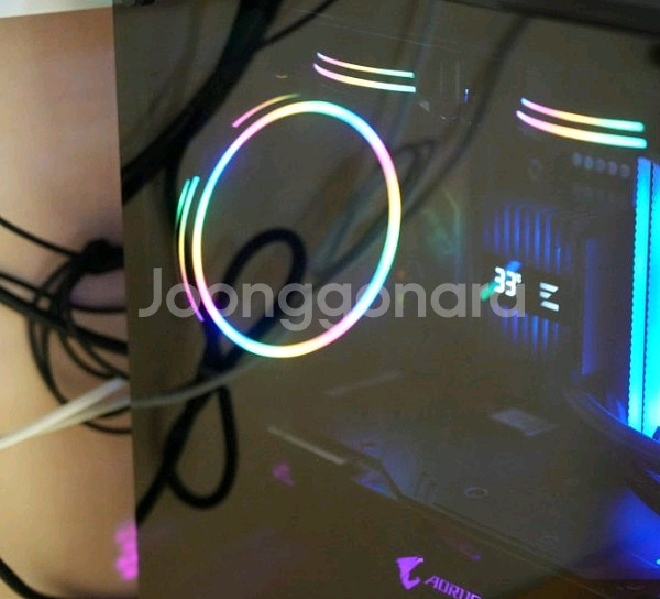3RSYS LX FAN RGB 120mm 쿨링팬 6개 판매합니다.--2