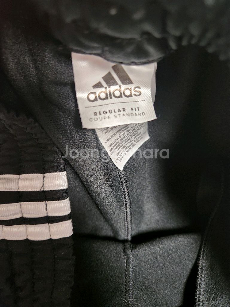 아디다스 레귤러핏 기모 트레이닝 트랙 팬츠(새상품급)아디다스 로고하고 삼선부분은 빛반사 재질이라 야간에 좋아요^^아--15