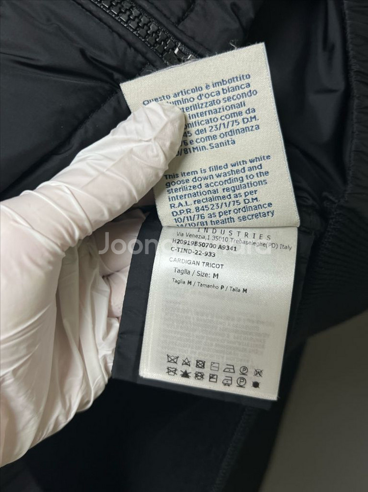 [정품] 신형 몽클레어 니트패딩 블랙 M size--3