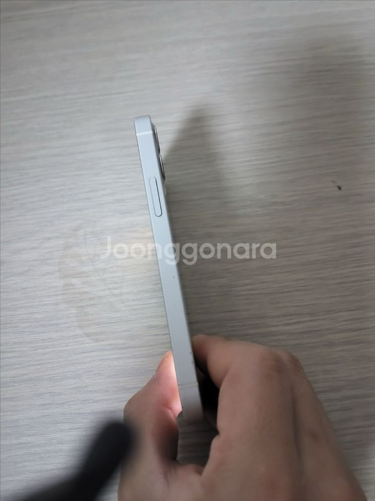 아이폰12미니팝니다(카메라문제있음)--1