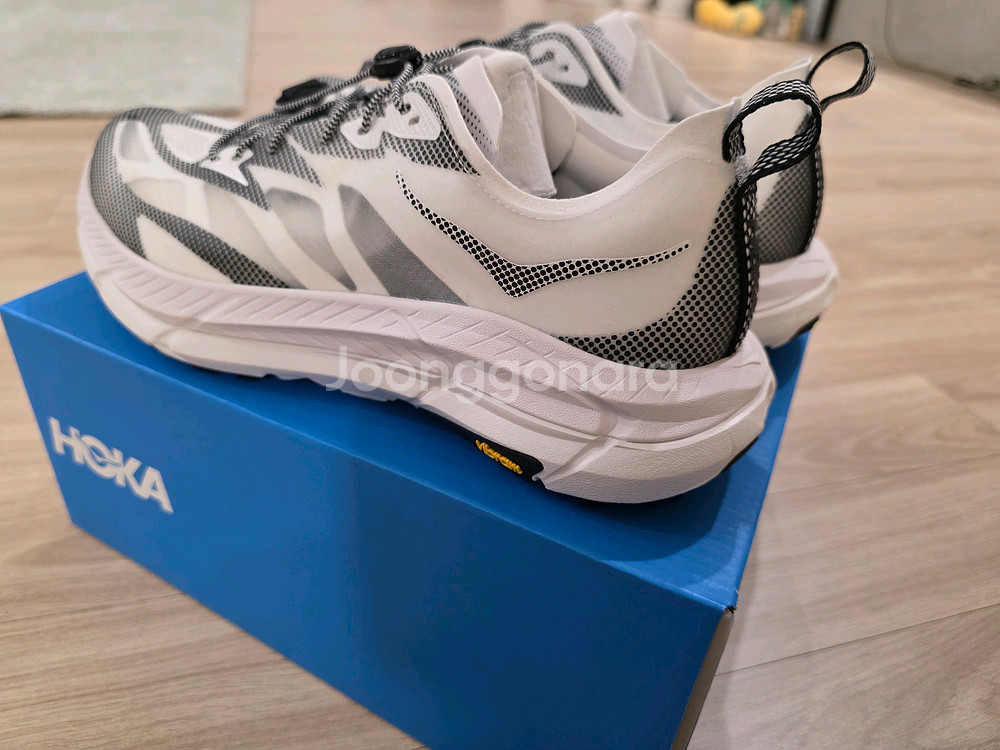 호카 마파테 스피드4 화이트260 새상품 판매합니다--2