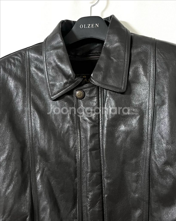 대동모피 소가죽 봄버 자켓--6