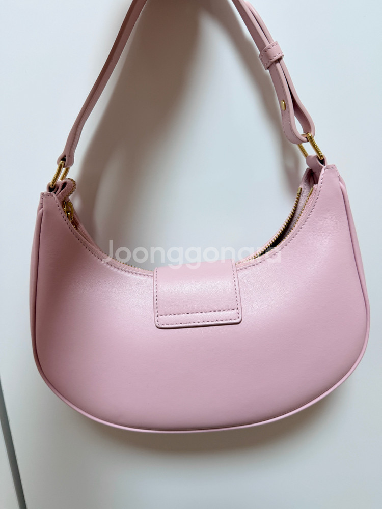 셀린느 트리옹프 아바백 핑크--1