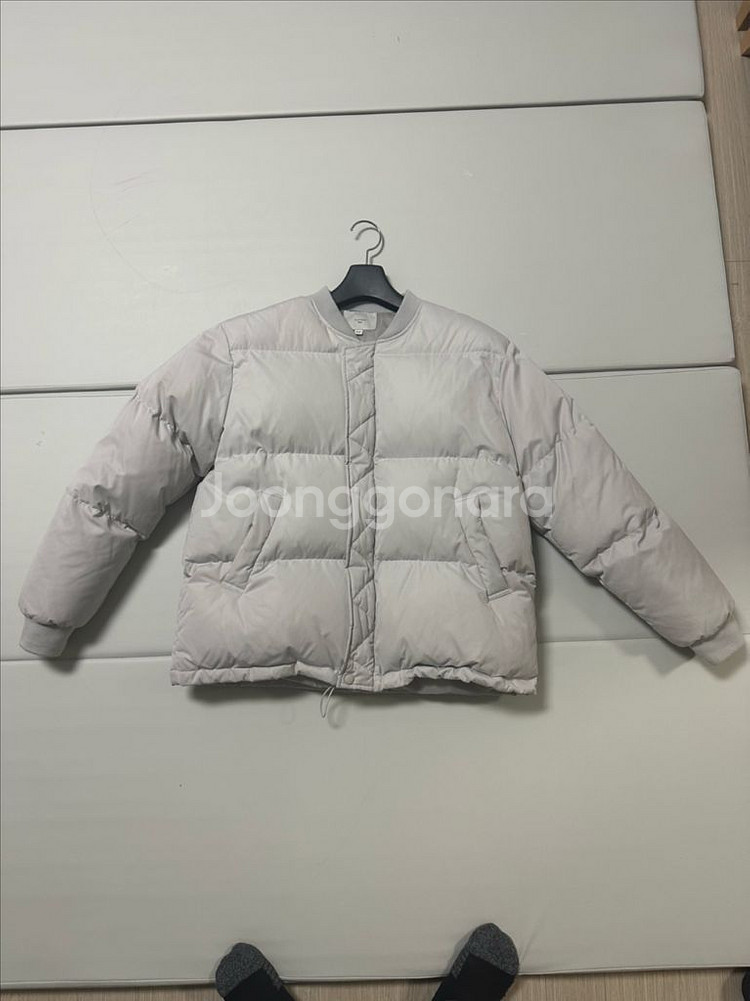 클러치 서울 패딩입니다사이즈는 52--0