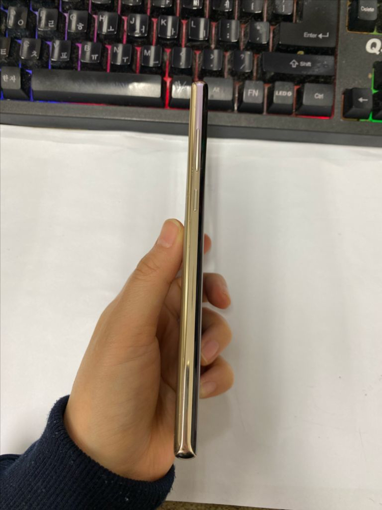 .갤럭시노트8 골드 외관깨끗 64GB 잔상폰 게임폰 이미지