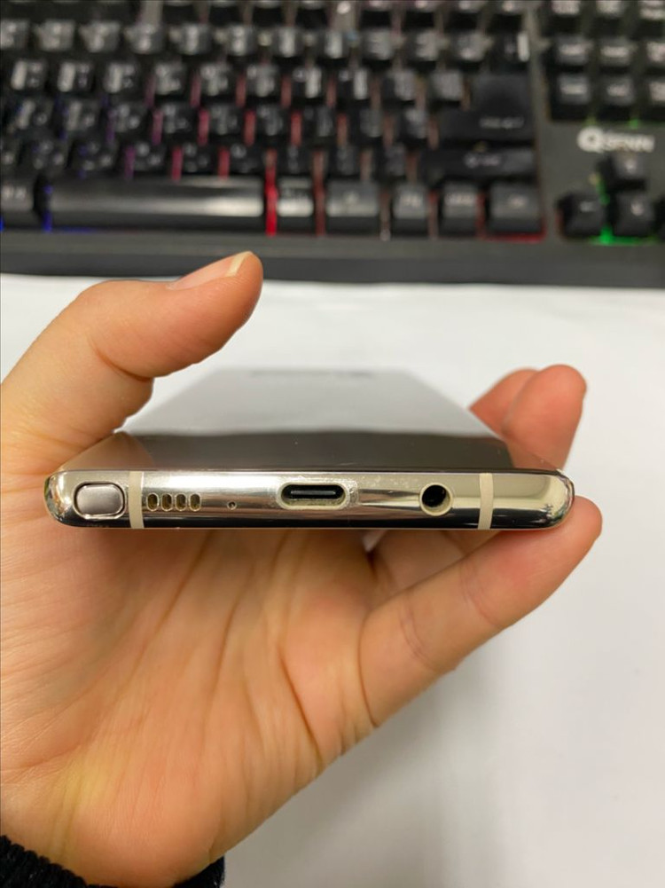 .갤럭시노트8 골드 외관깨끗 64GB 잔상폰 게임폰 이미지