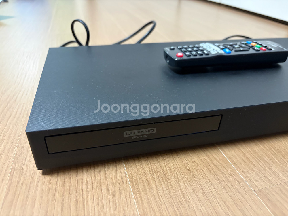 LG UBK90 4K UHD 블루레이 플레이어--1