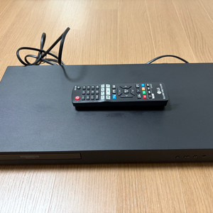 LG UBK90 4K UHD 블루레이 플레이어