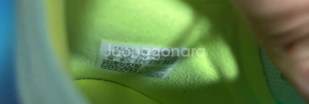 아디다스X스피드포탈1 TF 풋살화(270)(gw8972) 팝니다.--4