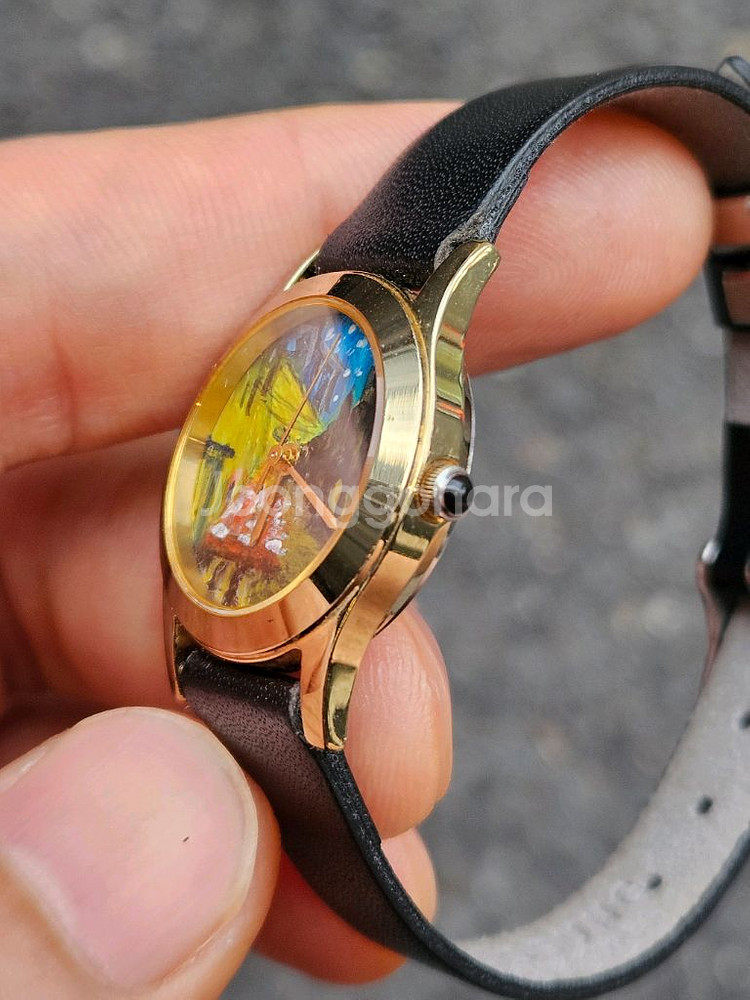 오리엔트 고흐시계--1