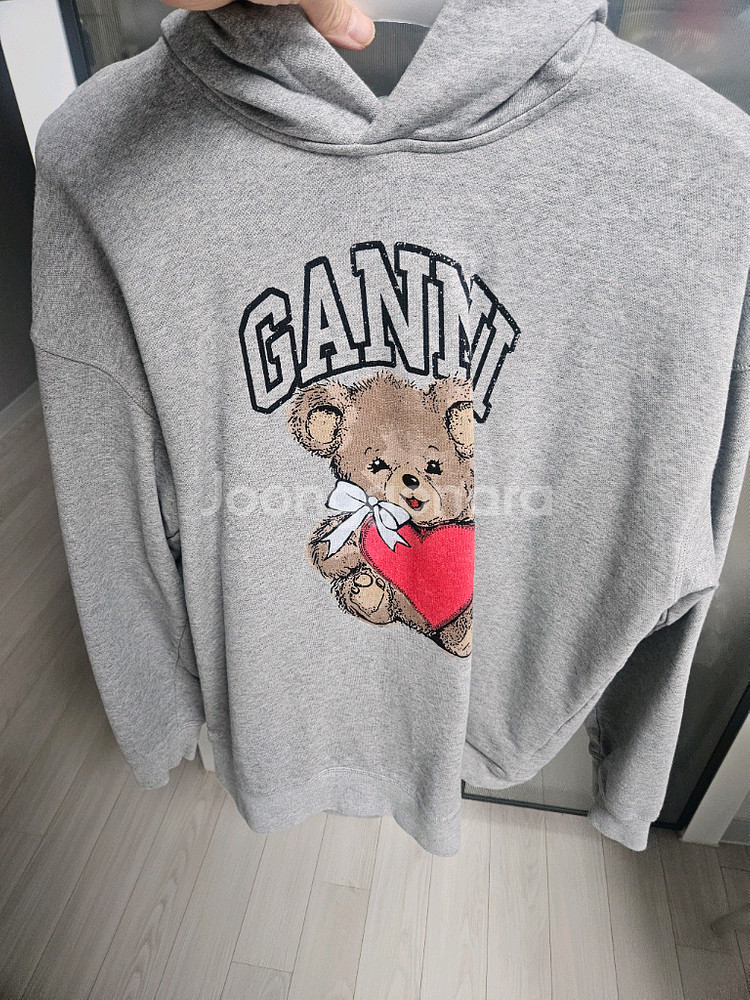 가니 베어 후드티--1