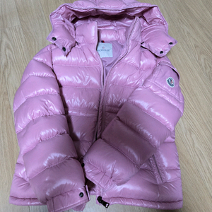 몽클레어 여아 키즈 패딩점퍼 마이레 MAIRE GIUBBOTTO 12A 판매합니다.