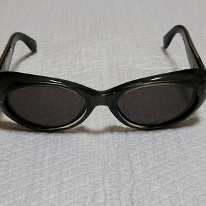 미즈노 c82a 선글라스