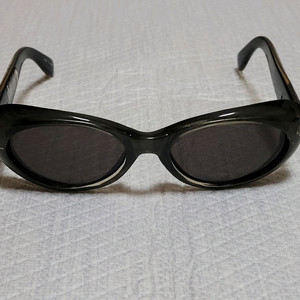 미즈노 c82a 선글라스