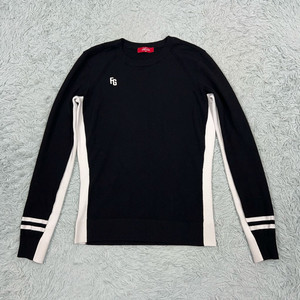 팬텀 여성 블랙&화이트 배색 니트 95