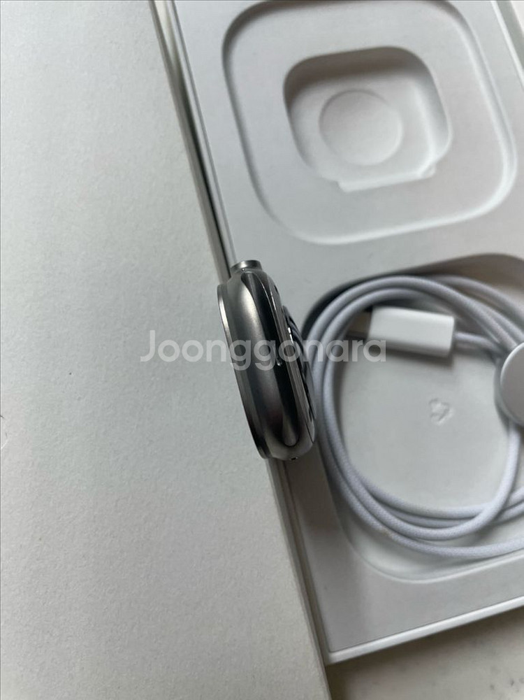 애플워치 울트라1 실버 SS급 배터리95퍼--4